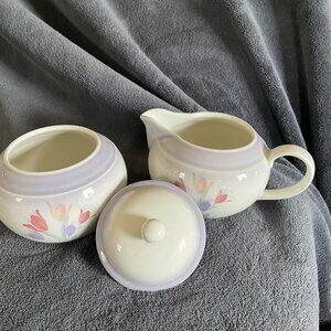 Noritake Tulip Magic Cream & Sugar